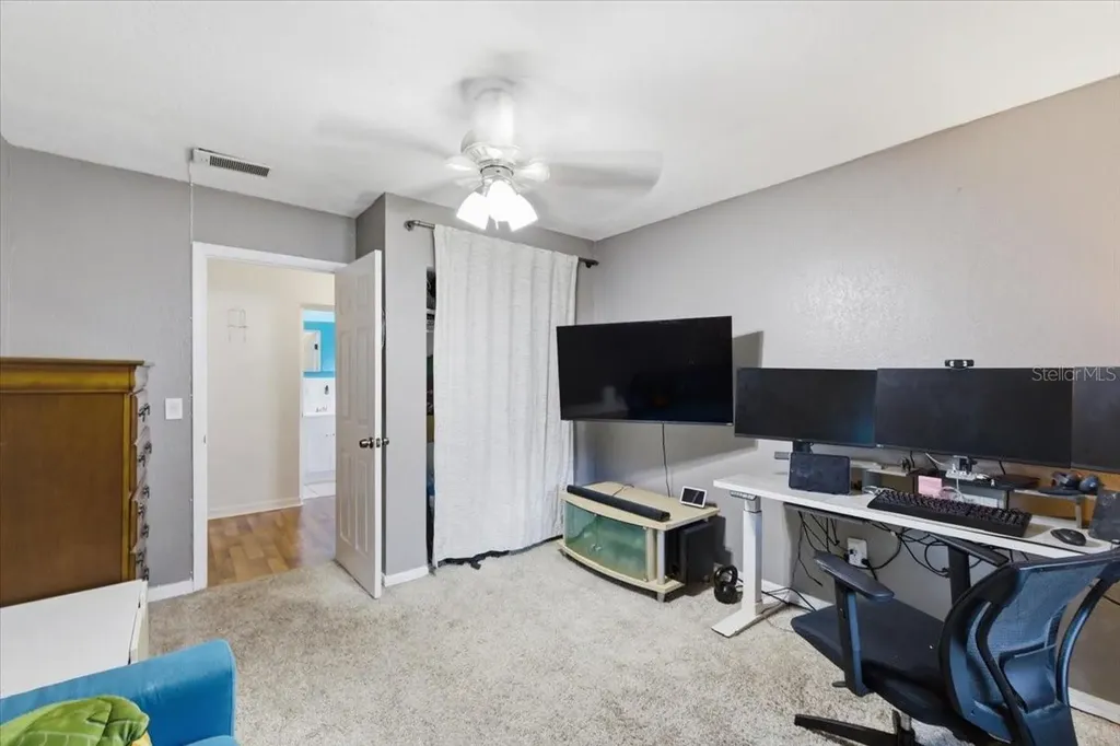 6031 71st Avenue N Pinellas Park FL 33781