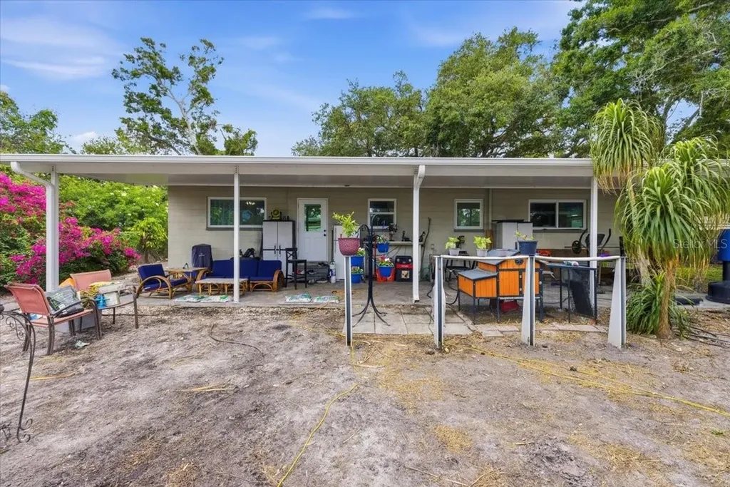 6031 71st Avenue N Pinellas Park FL 33781