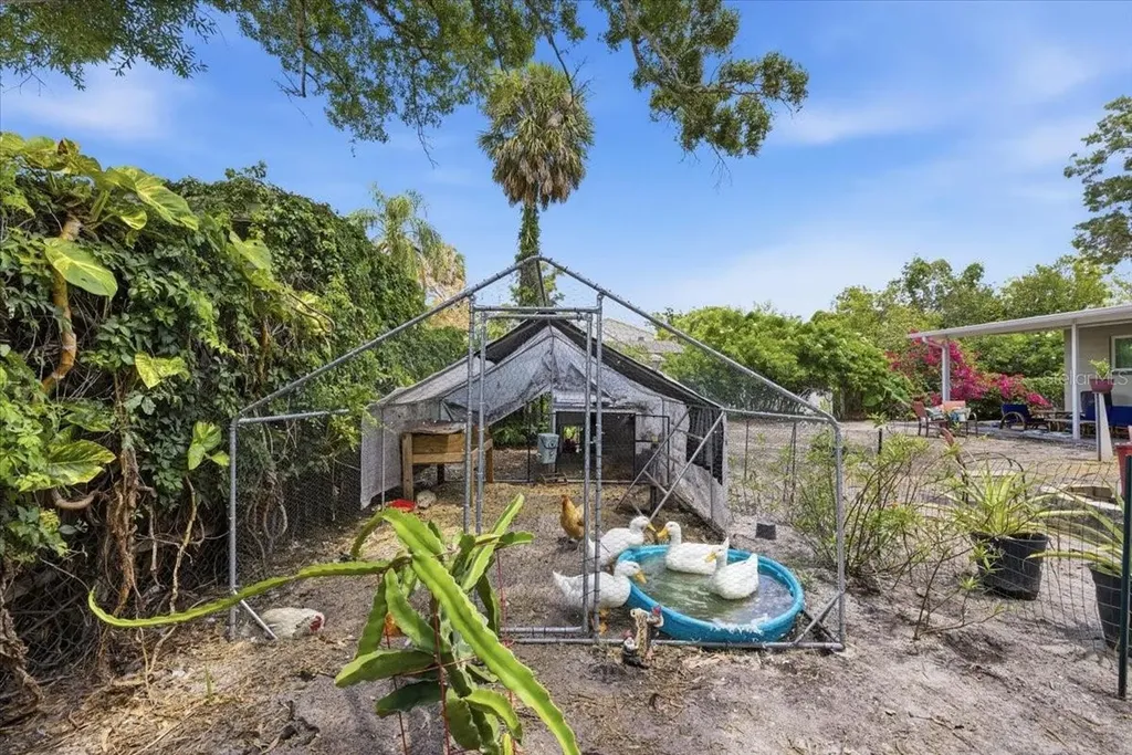 6031 71st Avenue N Pinellas Park FL 33781