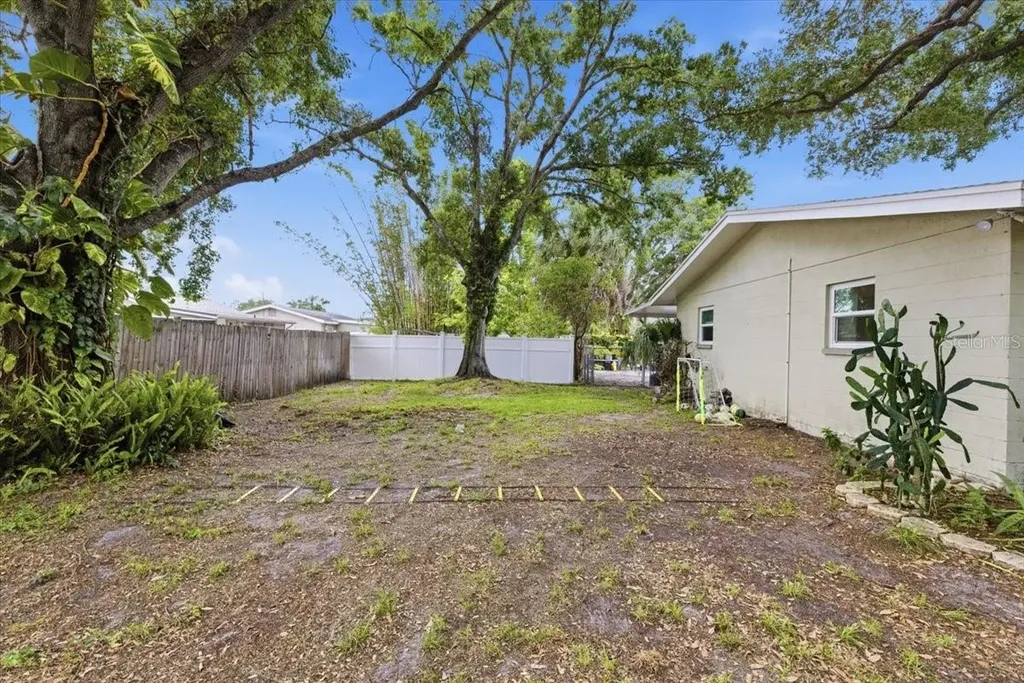 6031 71st Avenue N Pinellas Park FL 33781