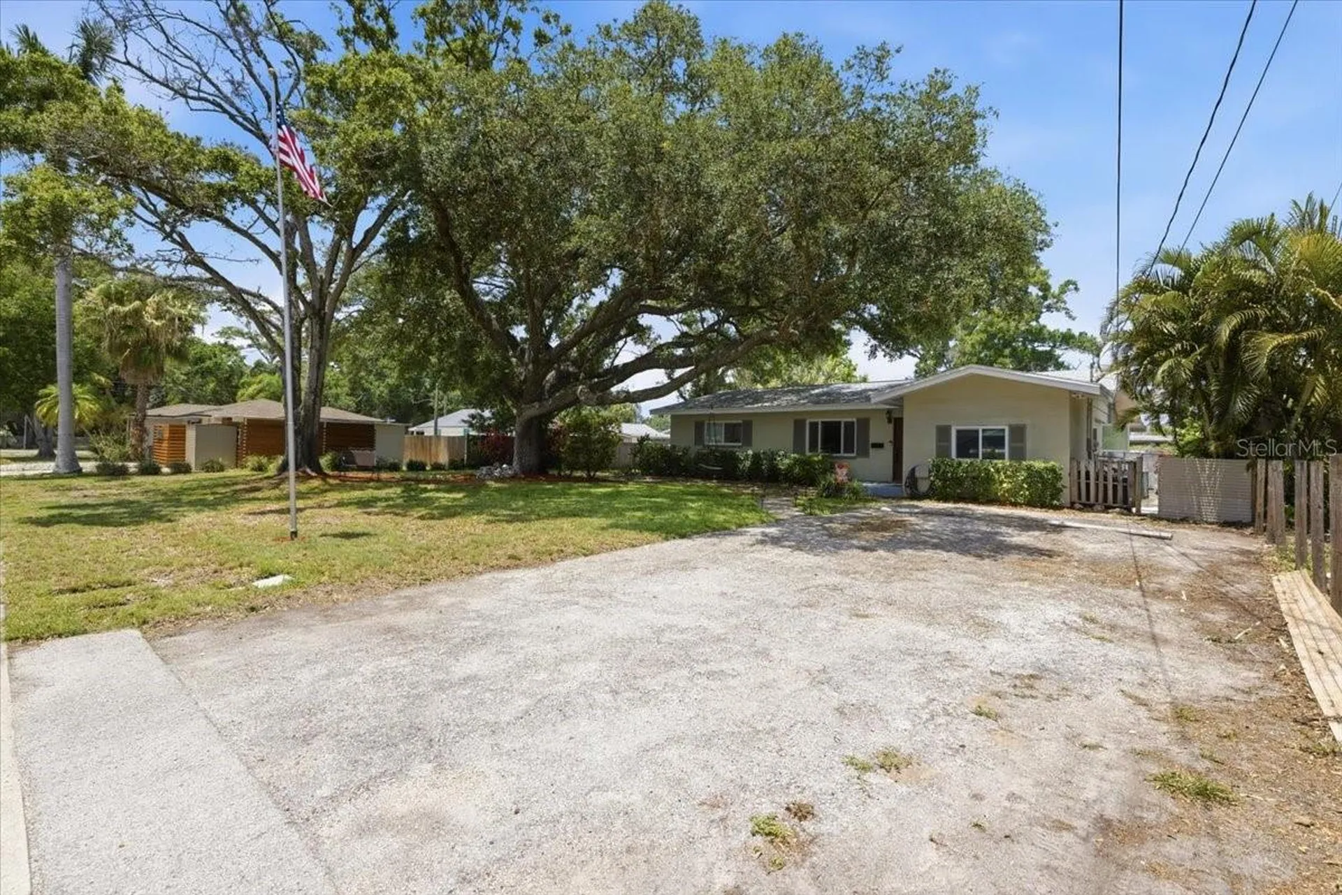 6031 71st Avenue N Pinellas Park FL 33781
