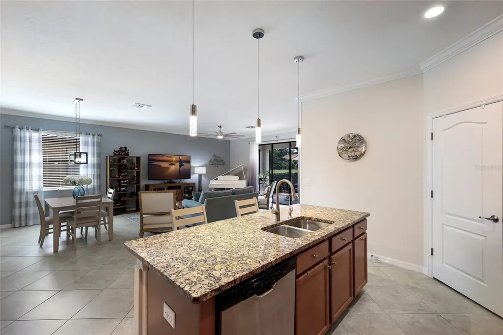 7112 Marsh View Terrace Bradenton FL 34212