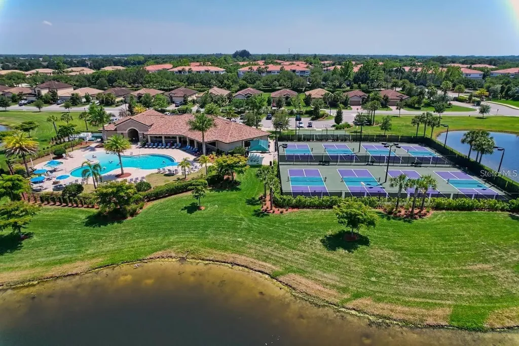 7112 Marsh View Terrace Bradenton FL 34212