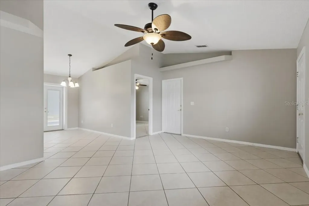 72 Smith Trail Palm Coast FL 32164