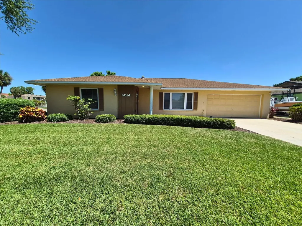 5314 36th Avenue Drive W Bradenton FL 34209
