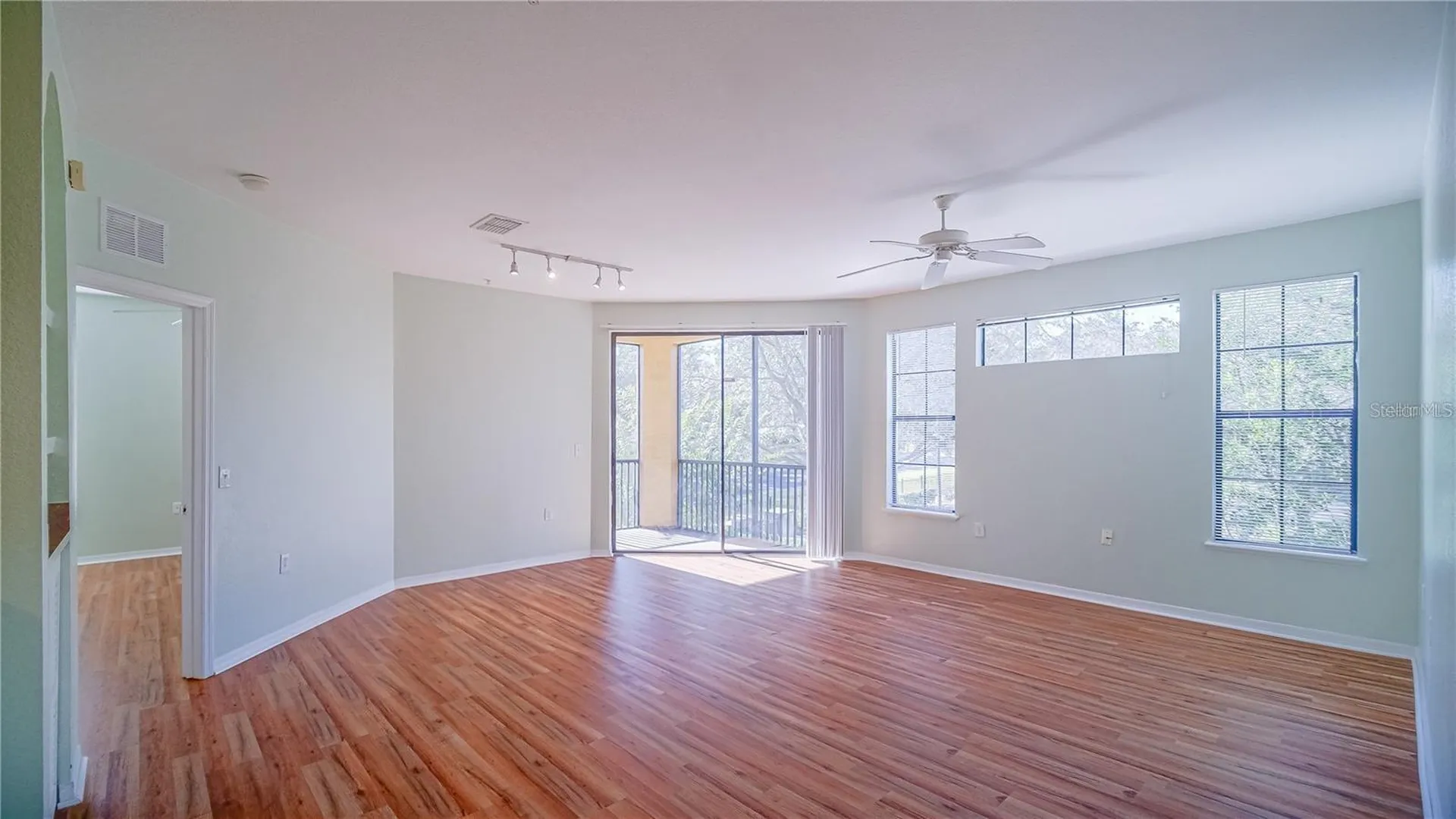 6157 Metrowest Boulevard Orlando FL 32835