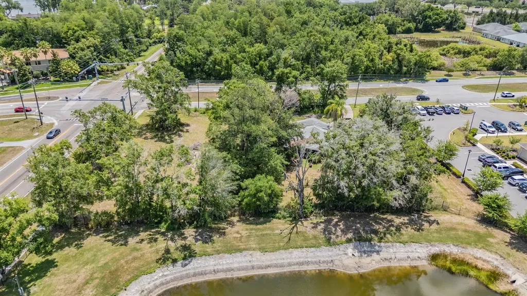 18950 Sunlake Boulevard Lutz FL 33558