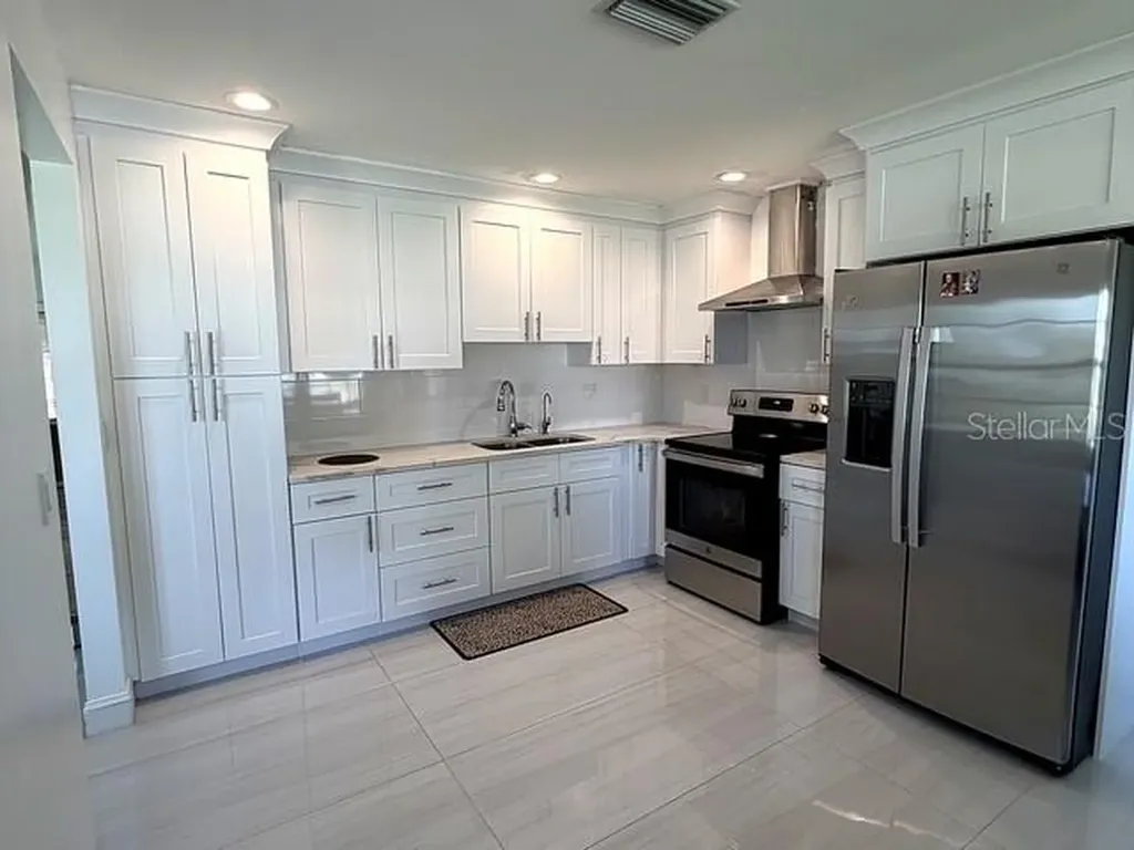 1629 Willow Run Sebring FL 33872