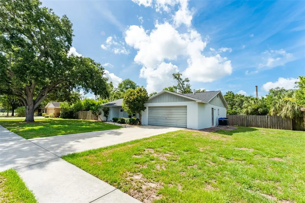 10817 Providence Oaks Drive Riverview FL 33578