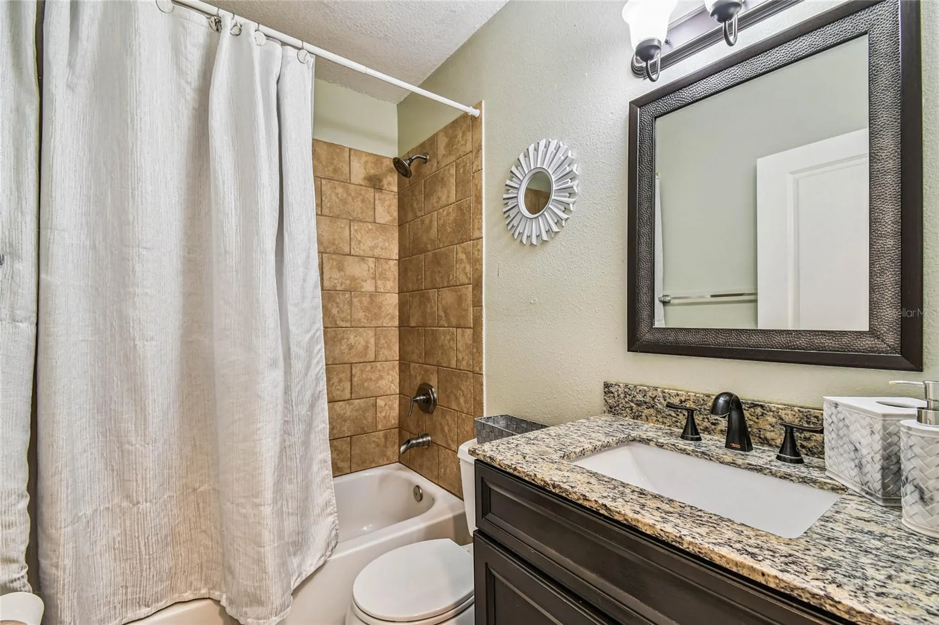 3225 71st Avenue N St Petersburg FL 33702