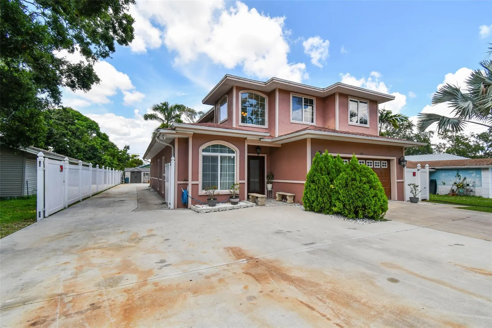 3225 71st Avenue N St Petersburg FL 33702