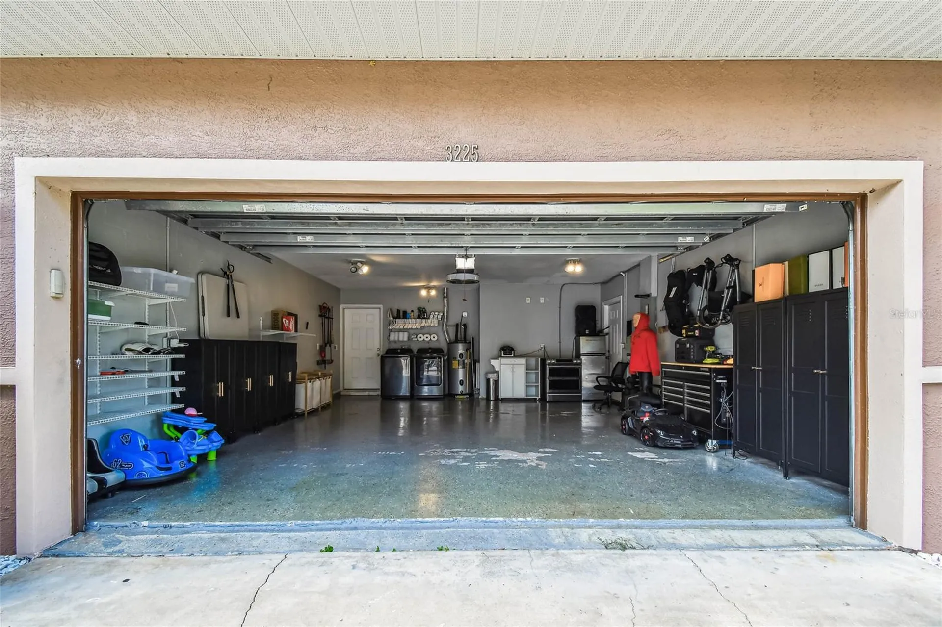 3225 71st Avenue N St Petersburg FL 33702