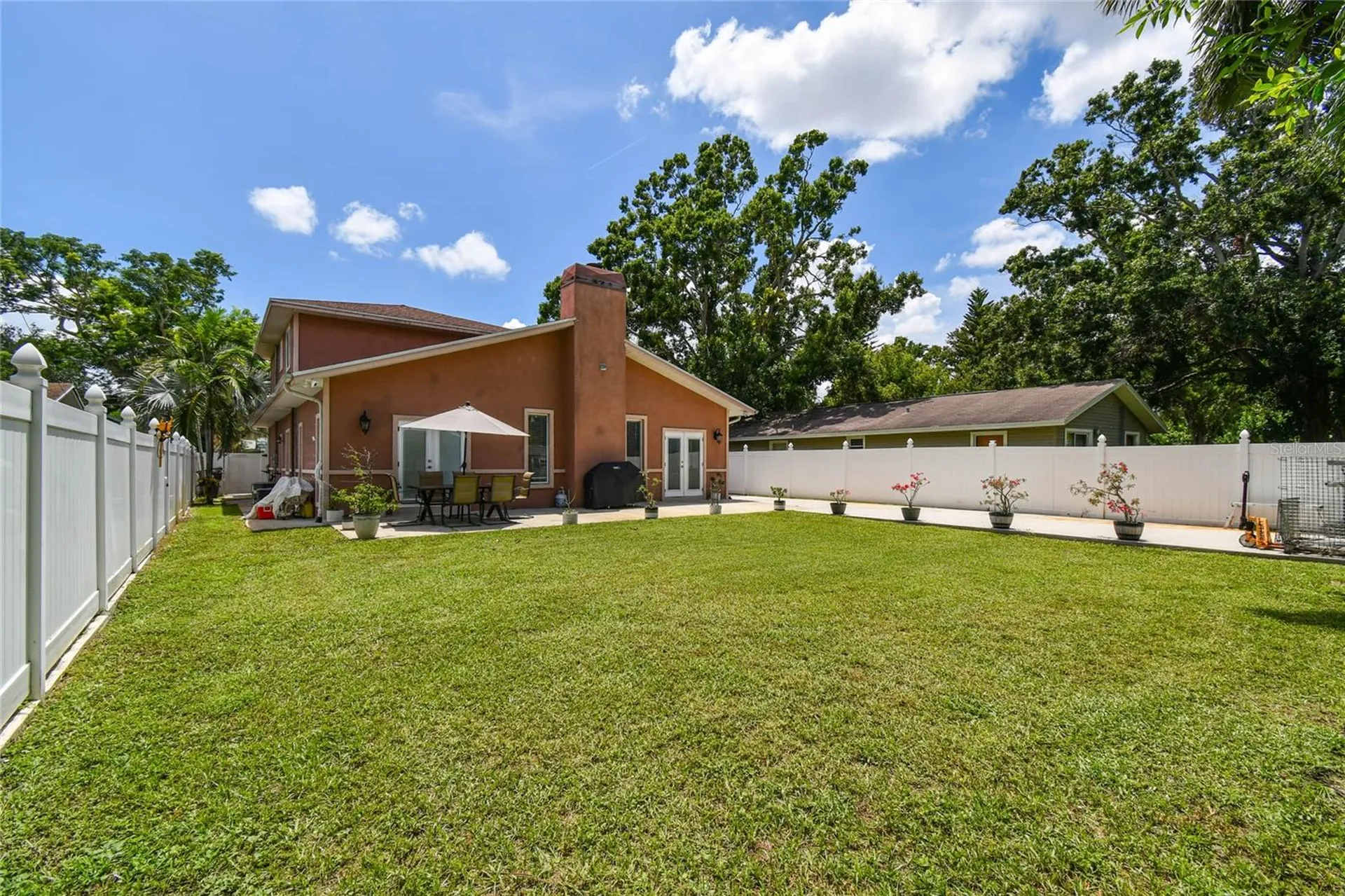 3225 71st Avenue N St Petersburg FL 33702