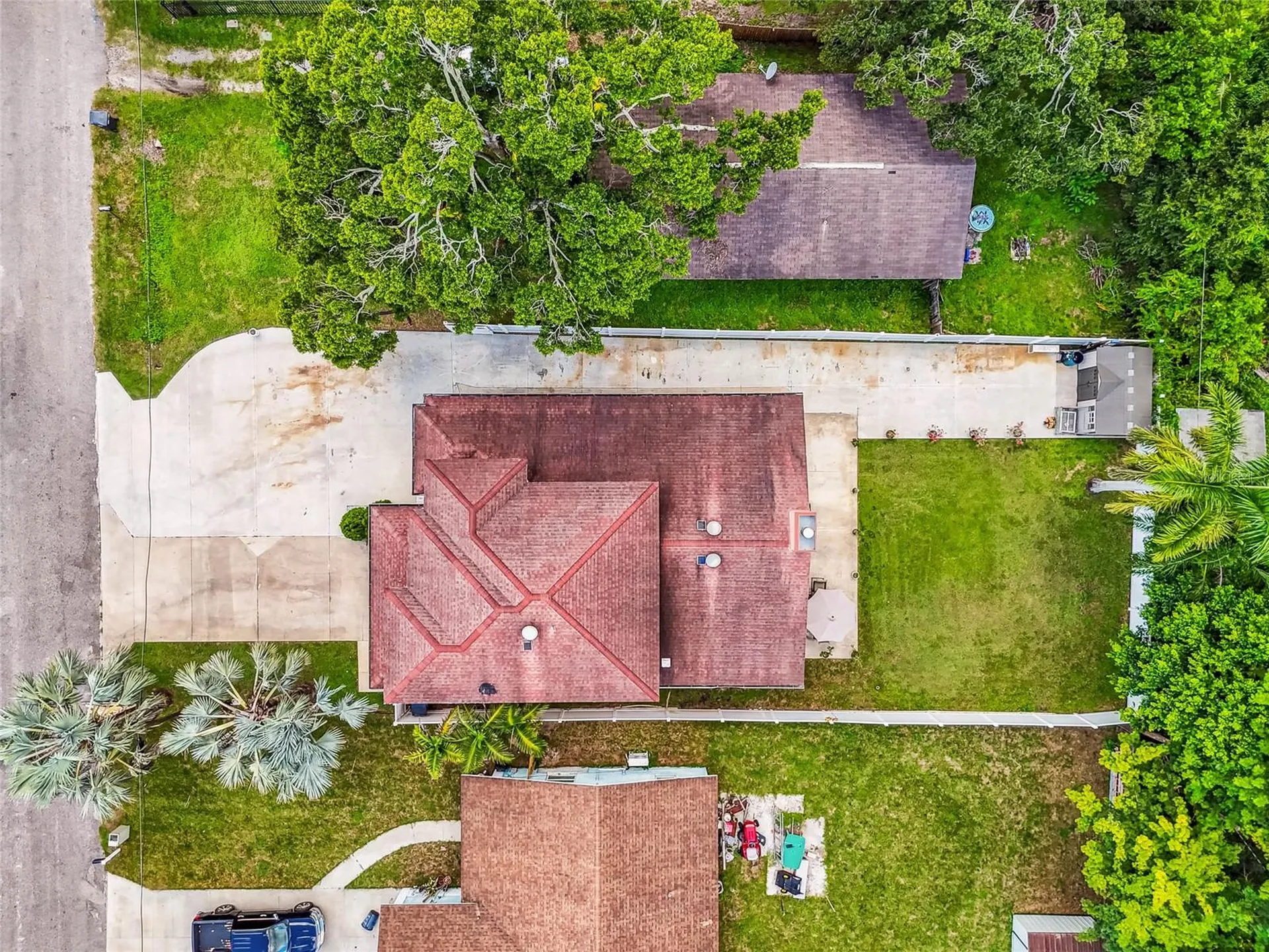 3225 71st Avenue N St Petersburg FL 33702
