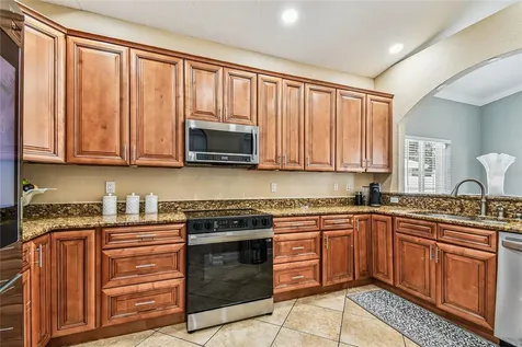 3225 71st Avenue N St Petersburg FL 33702
