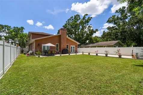 3225 71st Avenue N St Petersburg FL 33702