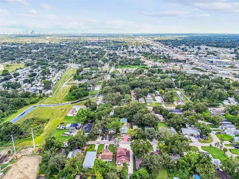3225 71st Avenue N St Petersburg FL 33702