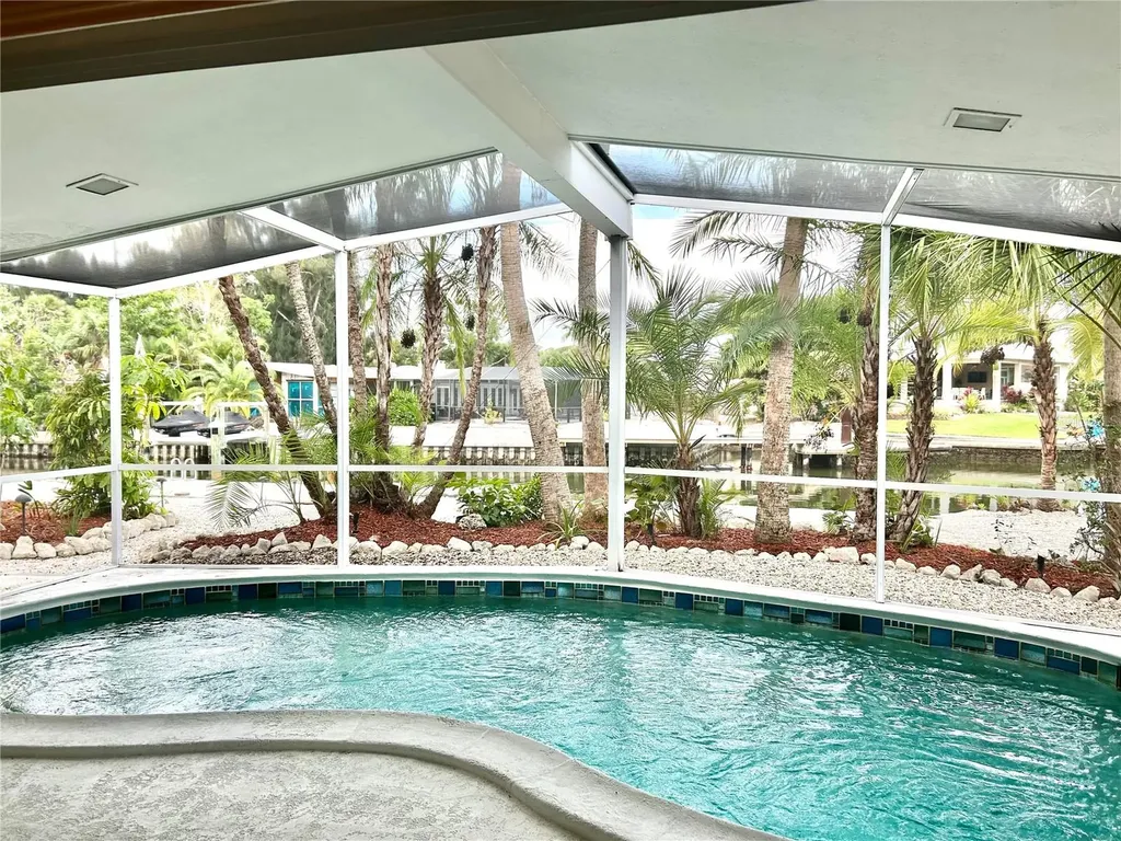 4830 Higel Avenue Sarasota FL 34242
