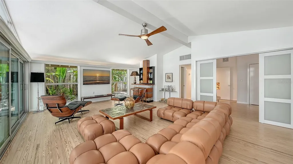 4830 Higel Avenue Sarasota FL 34242