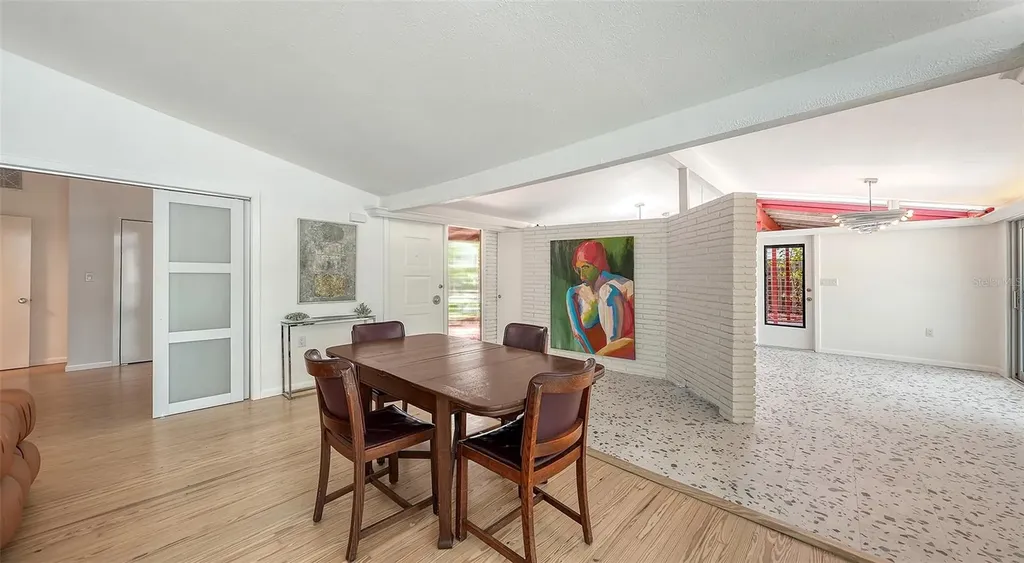 4830 Higel Avenue Sarasota FL 34242