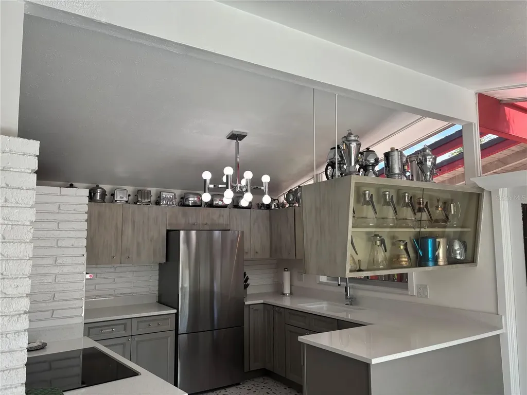 4830 Higel Avenue Sarasota FL 34242