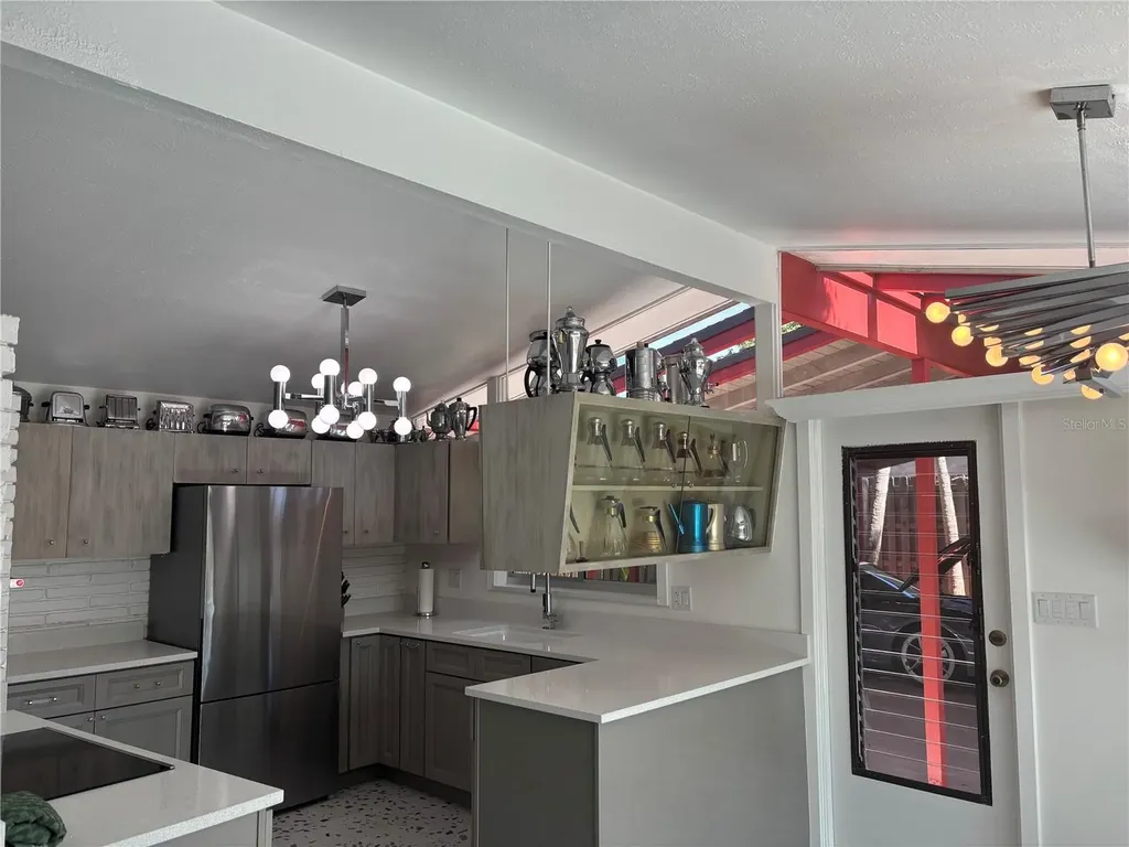 4830 Higel Avenue Sarasota FL 34242