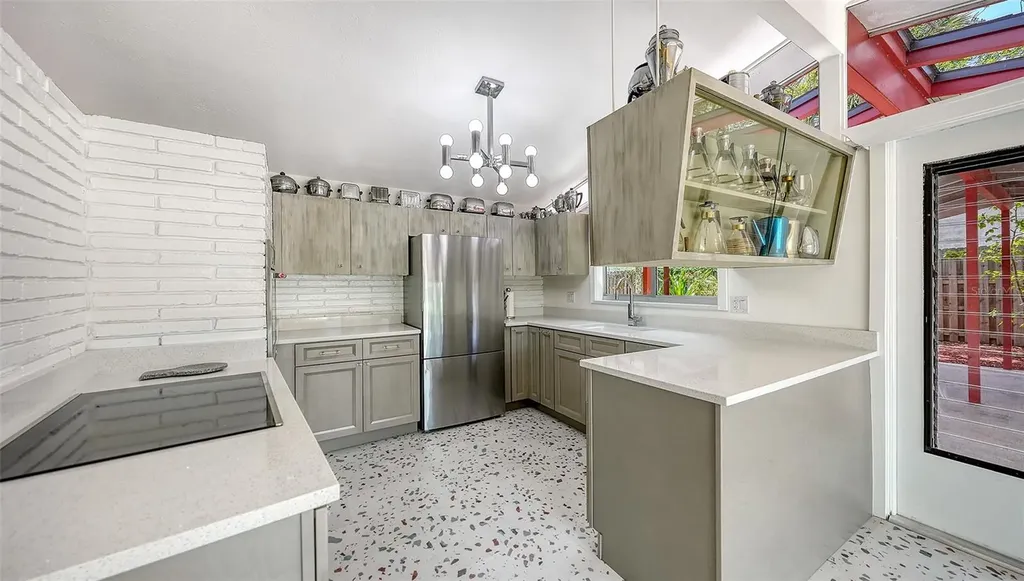 4830 Higel Avenue Sarasota FL 34242