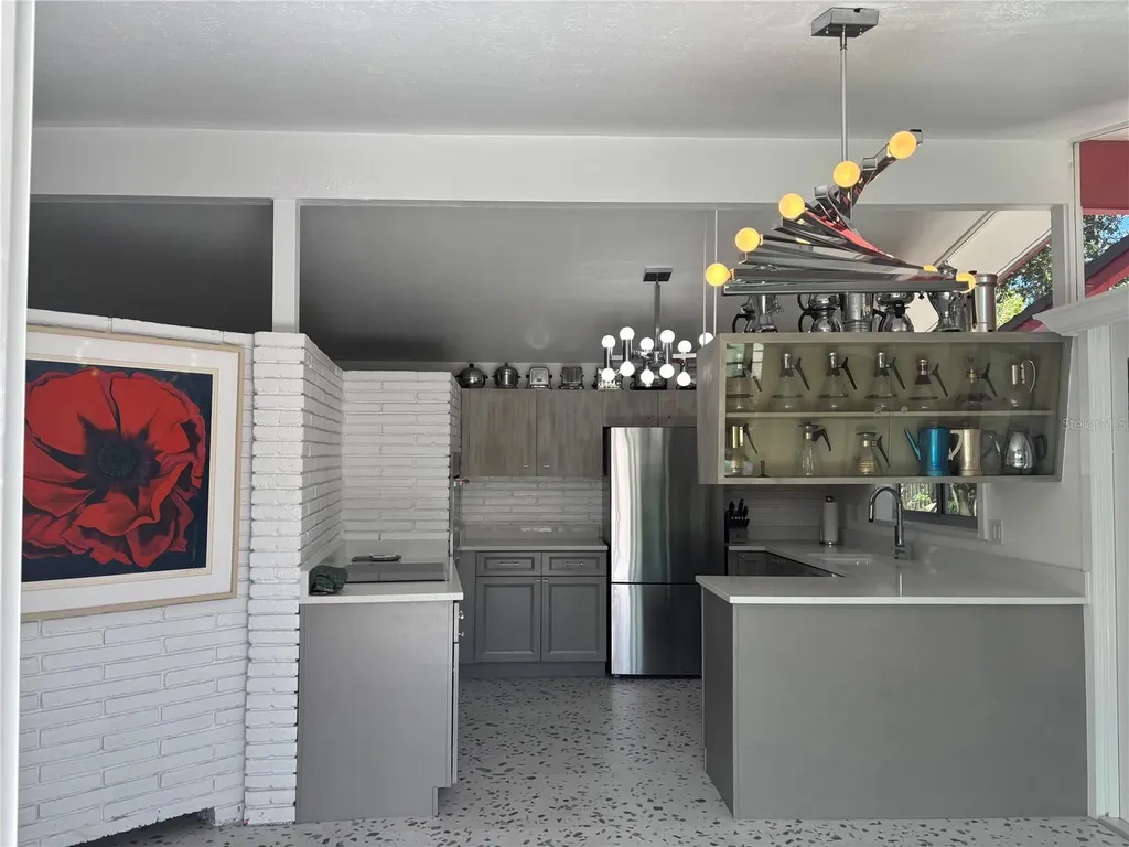 4830 Higel Avenue Sarasota FL 34242