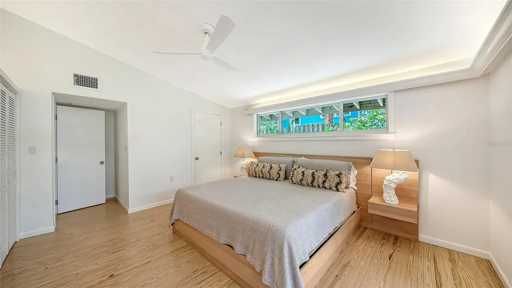 4830 Higel Avenue Sarasota FL 34242