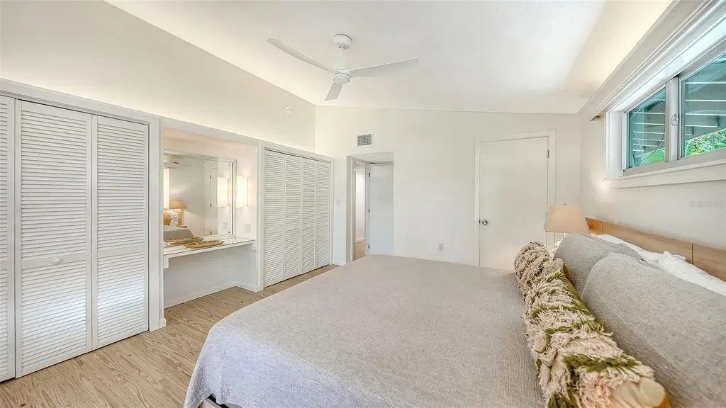 4830 Higel Avenue Sarasota FL 34242