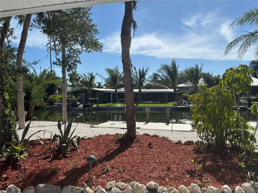 4830 Higel Avenue Sarasota FL 34242