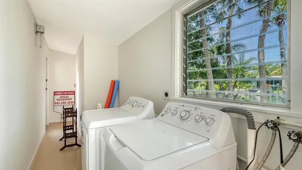 4830 Higel Avenue Sarasota FL 34242