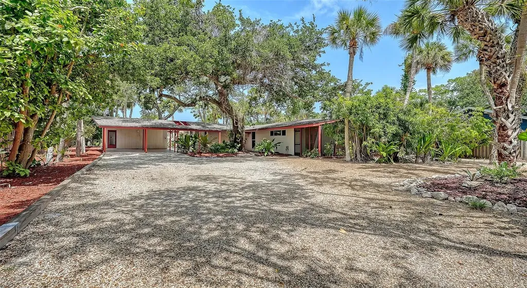 4830 Higel Avenue Sarasota FL 34242