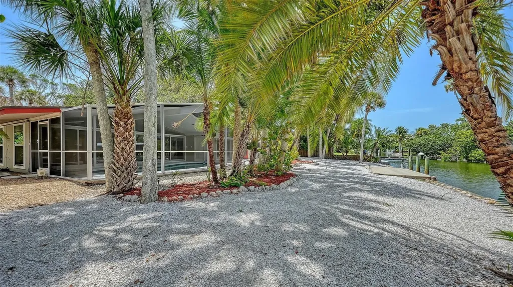 4830 Higel Avenue Sarasota FL 34242