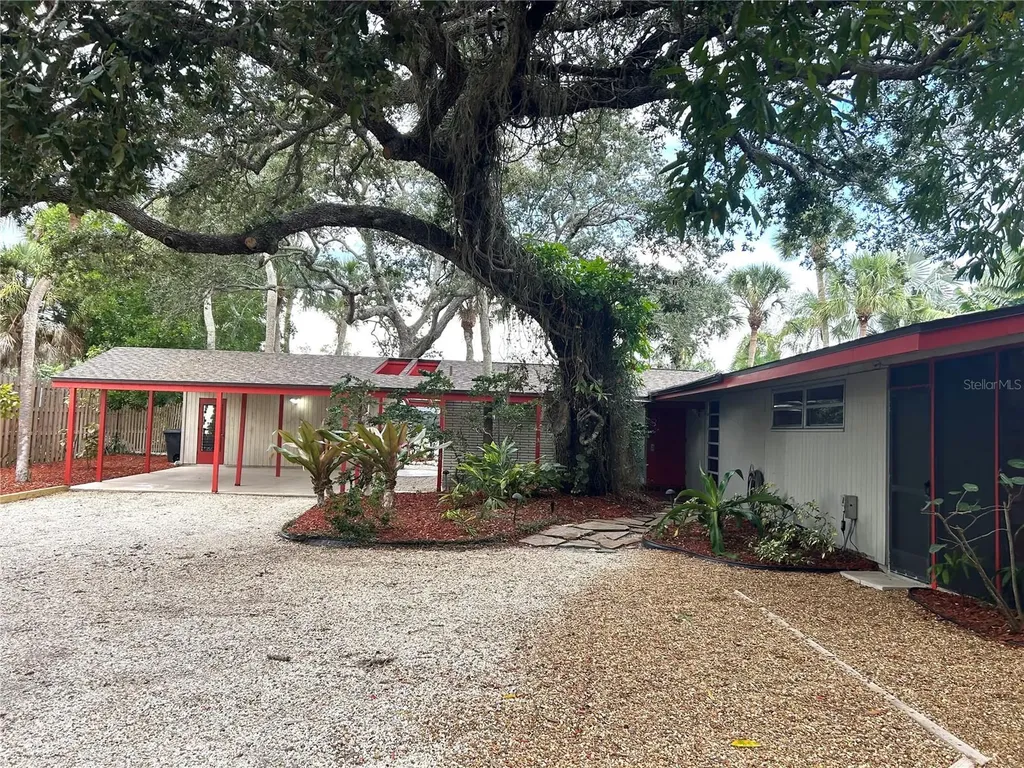 4830 Higel Avenue Sarasota FL 34242