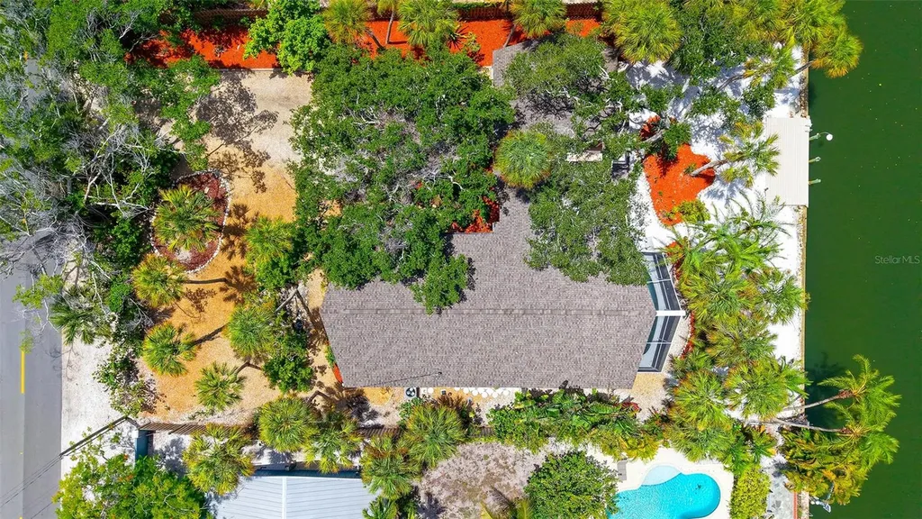 4830 Higel Avenue Sarasota FL 34242