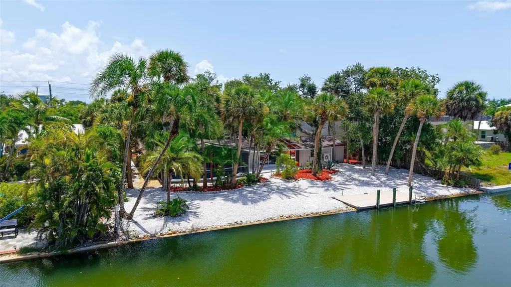 4830 Higel Avenue Sarasota FL 34242
