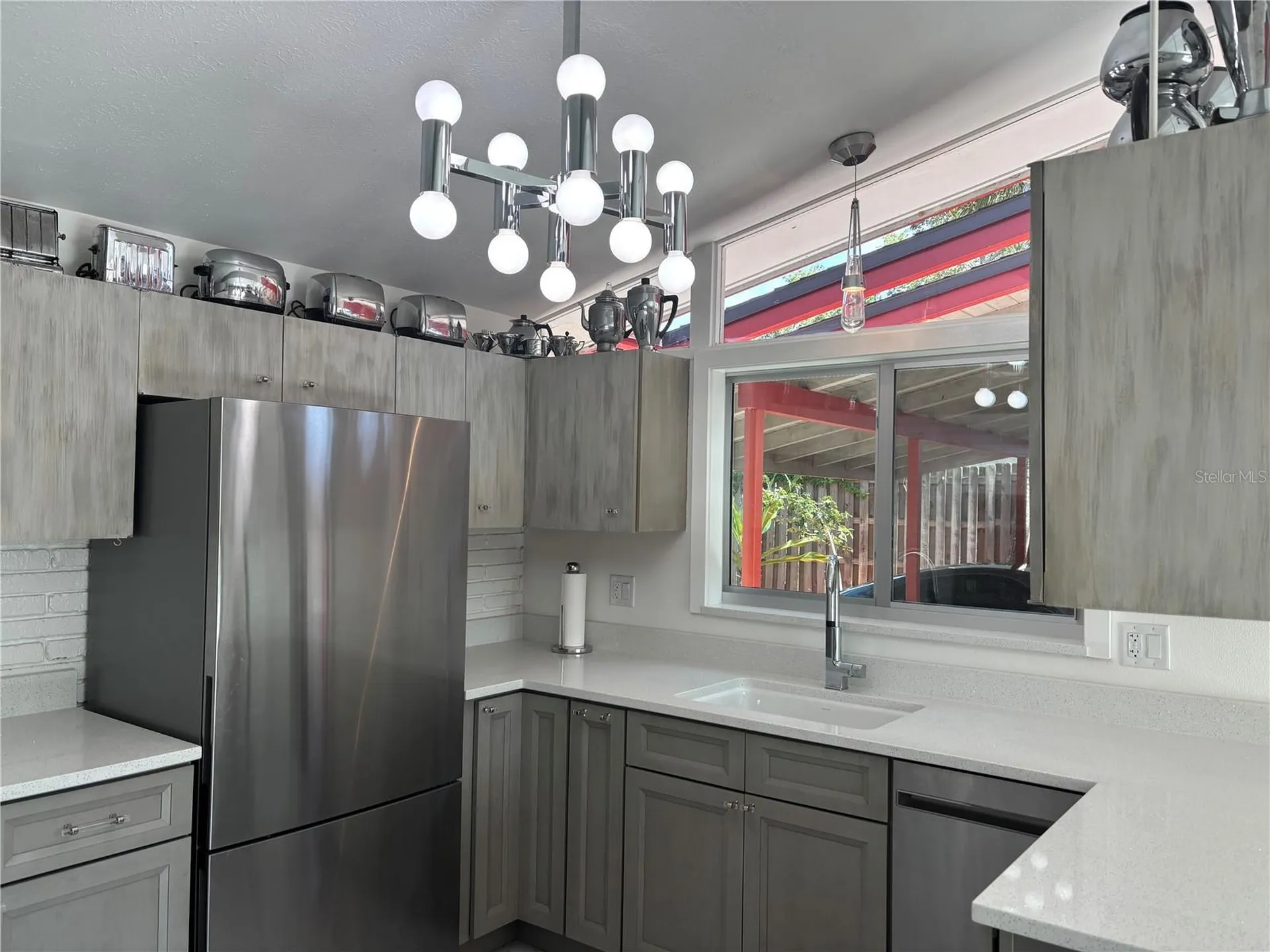 4830 Higel Avenue Sarasota FL 34242