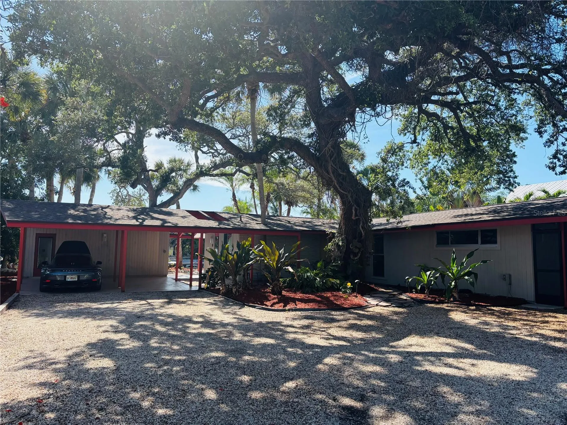 4830 Higel Avenue Sarasota FL 34242