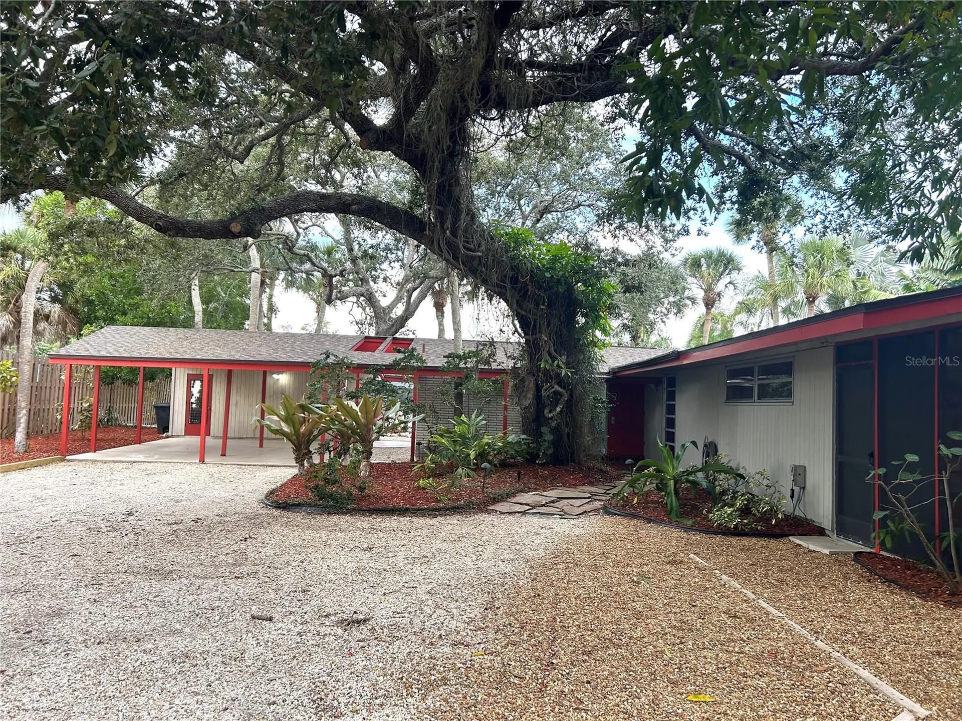 4830 Higel Avenue Sarasota FL 34242