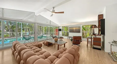 4830 Higel Avenue Sarasota FL 34242