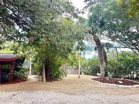 4830 Higel Avenue Sarasota FL 34242
