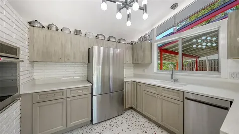 4830 Higel Avenue Sarasota FL 34242