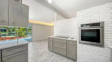 4830 Higel Avenue Sarasota FL 34242