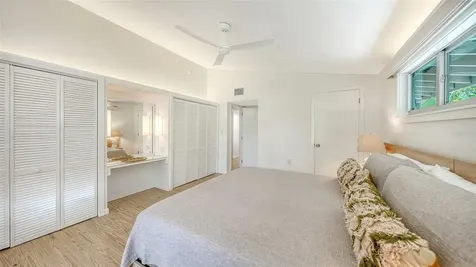 4830 Higel Avenue Sarasota FL 34242