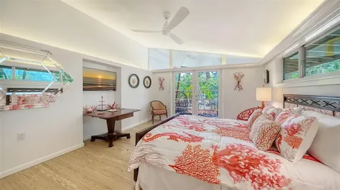 4830 Higel Avenue Sarasota FL 34242