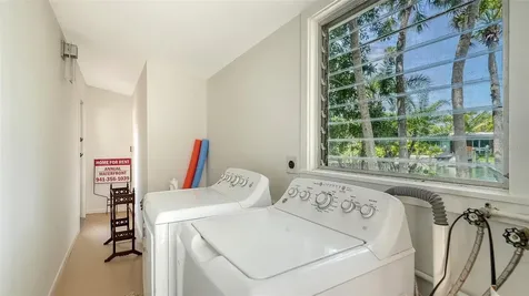 4830 Higel Avenue Sarasota FL 34242
