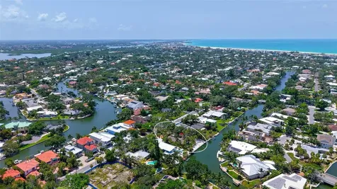 4830 Higel Avenue Sarasota FL 34242
