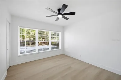 3308 3rd Avenue W Bradenton FL 34205