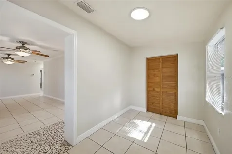 3308 3rd Avenue W Bradenton FL 34205